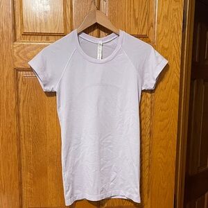 Lululemon Women's Light Purple Short Sleeve Top